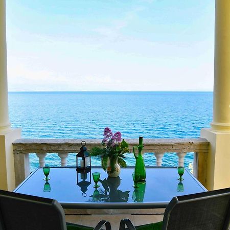 Apartment Carissima-Direct On Sea, Lovran-Opatija Екстериор снимка